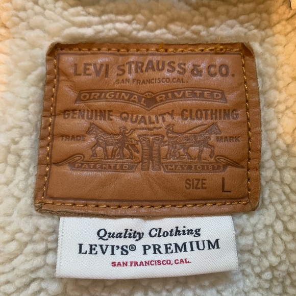 Levi’s women’s original Sherpa trucker jacket large - Picture 4 of 6